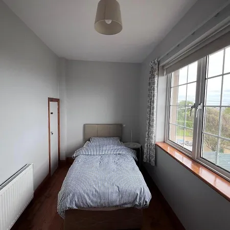 בית נופש Modern Townhouse - Beach, Golf & Greenway